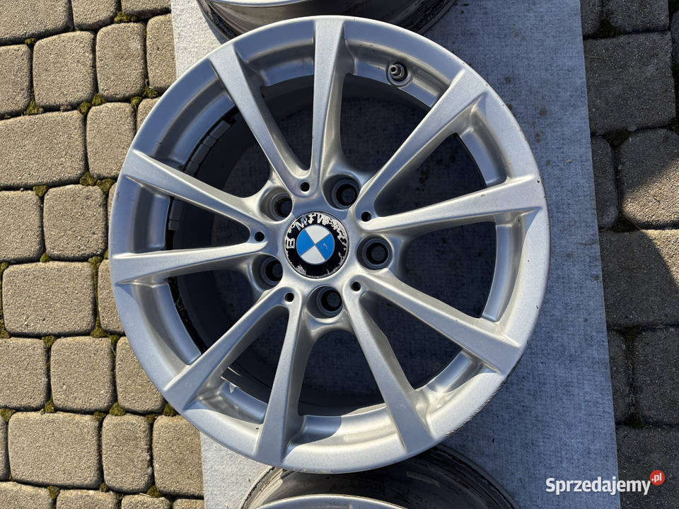 Felgi BMW 16 5x120 Styling 390 Średnica 16" Korzenna