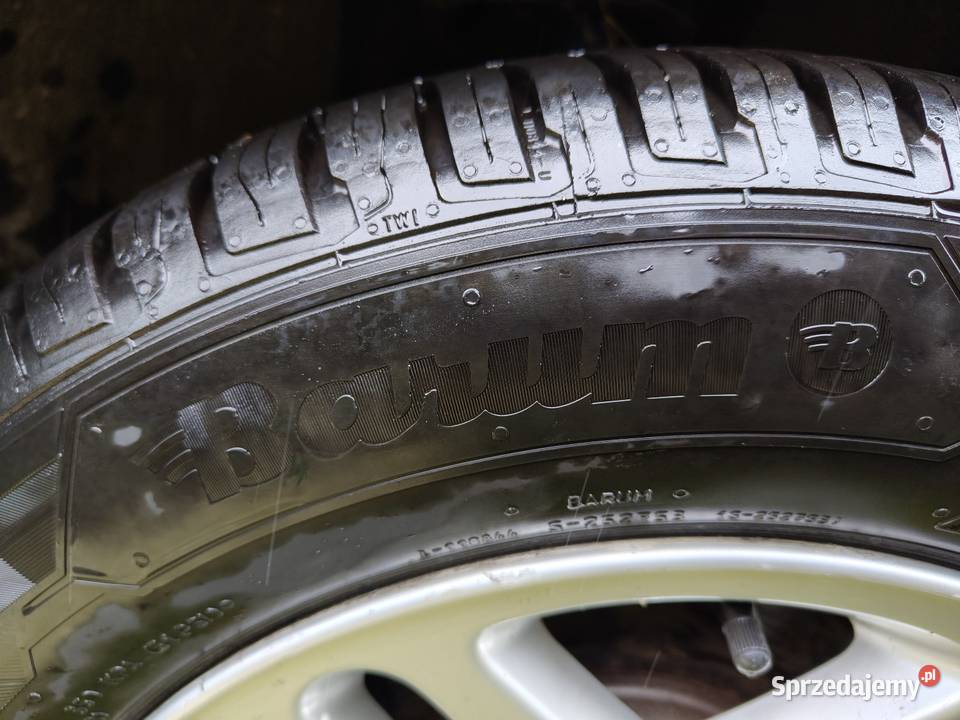 Koła felg bmw r15 z oponami zimowymi łódzkie