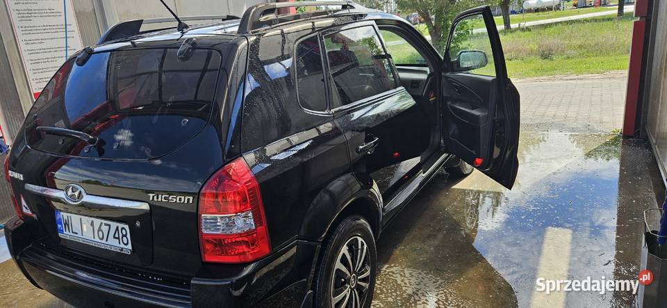 sprzedam Hyundai Tucson uszkodzony 246843km