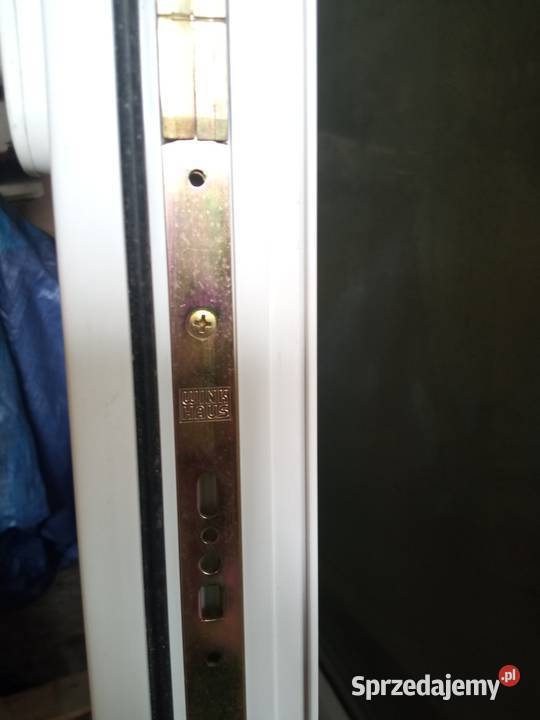 Okna dwuskrzydłowe uchylne firmy Pamax 2 242 x