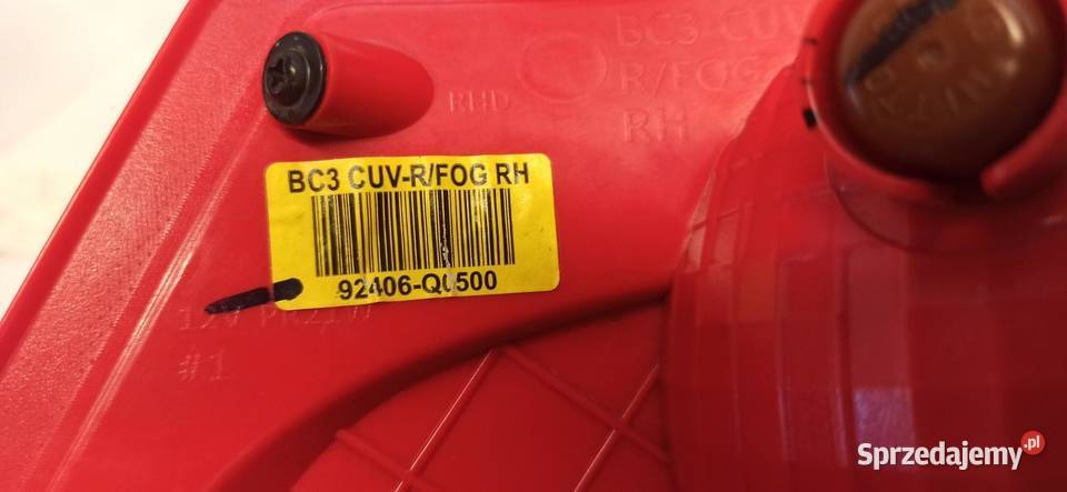 BAYON LAMPA PRAWY TYŁ W ZDERZAK 92405Q0520