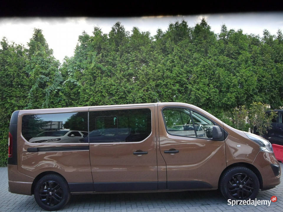 Opel Vivaro 8os 150 Navi Kamera Stan możliwa zamiana Częstochowa