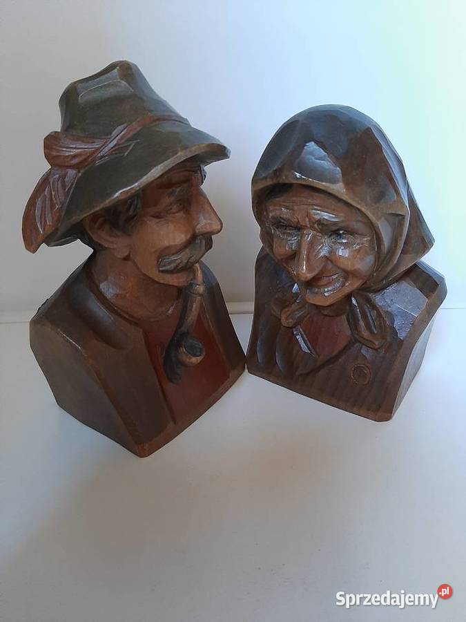 Rzeźba z drewna Baba i Chłop Lubień