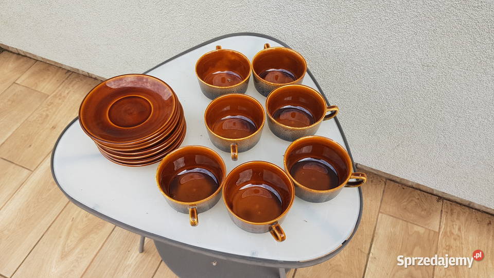 MIrostowice filiżanki Agat ze spodkami Myszków