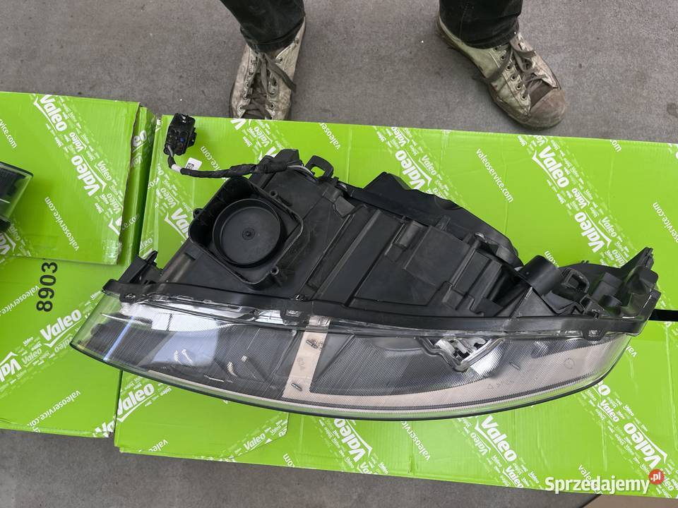 Reflektor lewy prawy Volvo XC60 halogen 2013 USA lubelskie Lublin