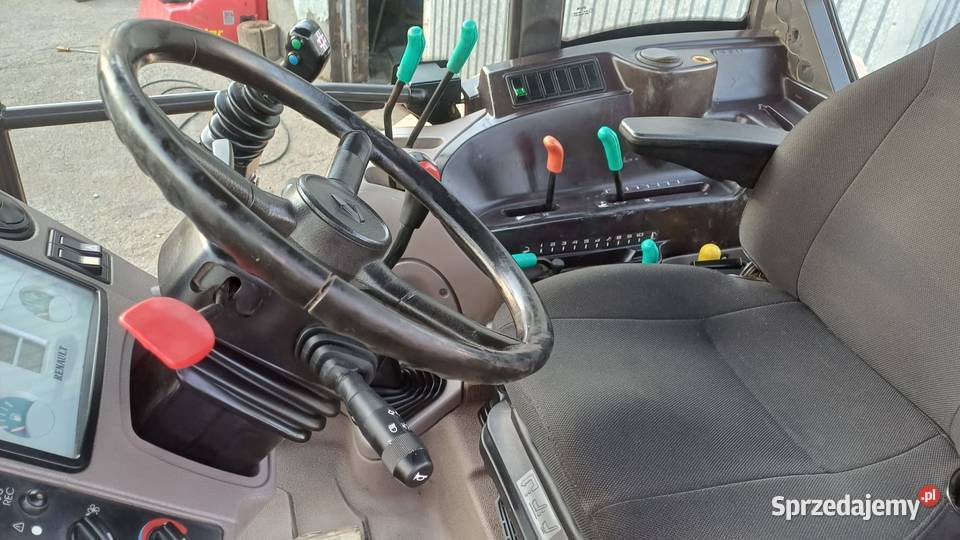 Renault Celtis 426RC z ładowaczem czołowym Ciągniki mazowieckie