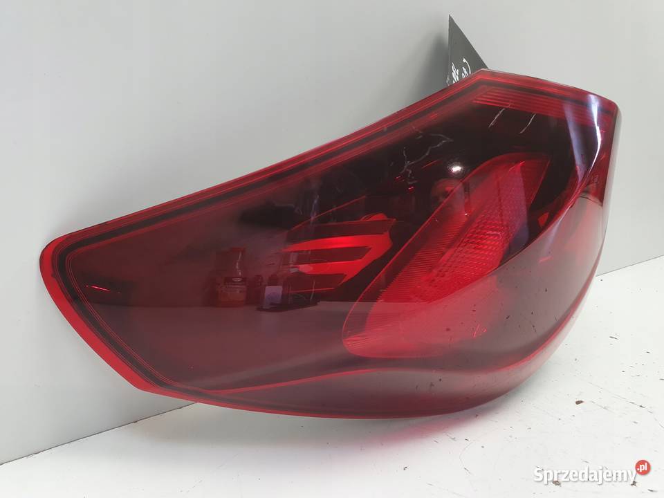 Opel Astra J IV htb TYLNA LAMPA LEWA lewy tył lubelskie Rudka