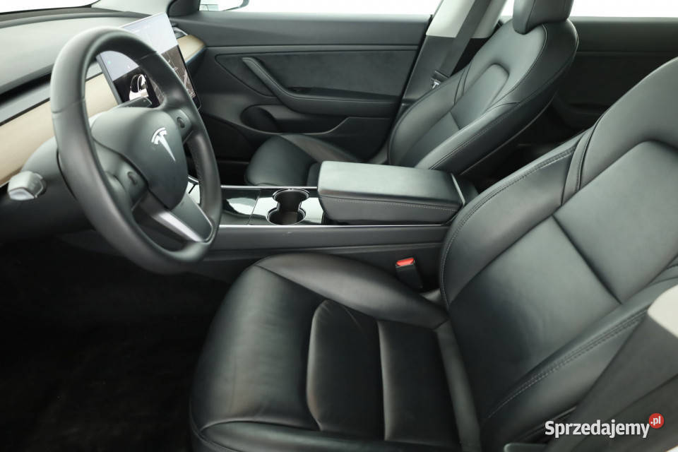 Tesla Model 3 Std Range Plus 52kWh dolnośląskie