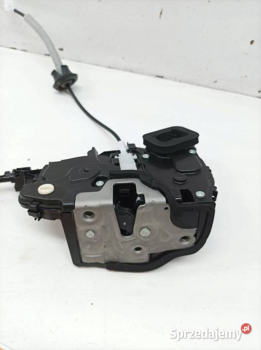 ZAMEK DRZWI TYŁ PRAWY 10A839016B Skoda Kamiq I
