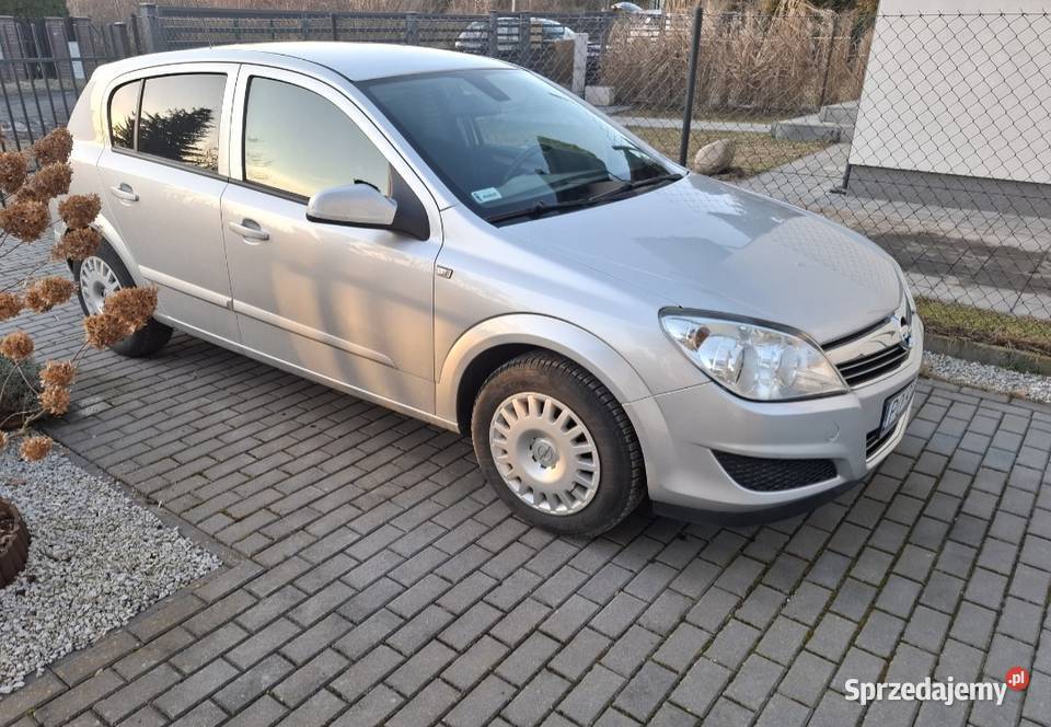 Opel Astra H 14 benzyna Poznań