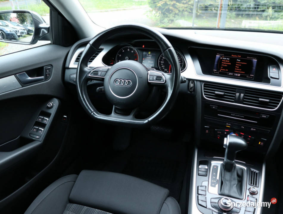 Audi A4 18 TFSI asystent pasa ruchu mazowieckie Piaseczno