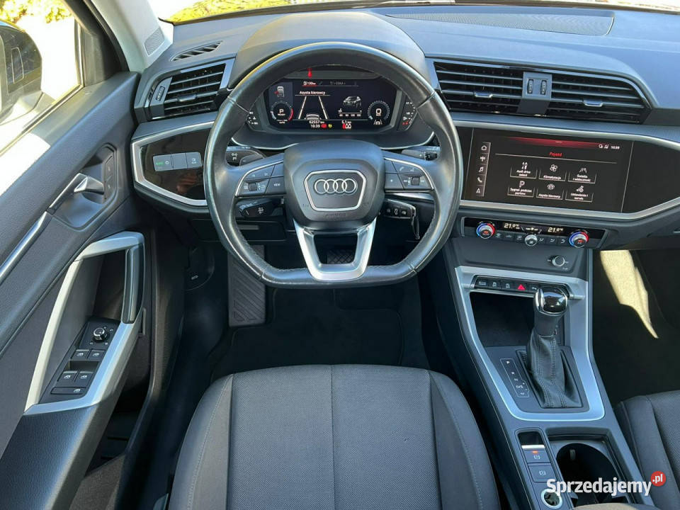 Audi Q3 Sportback Sportback S Tronic 35 TFSI 150 czarny Baranowo
