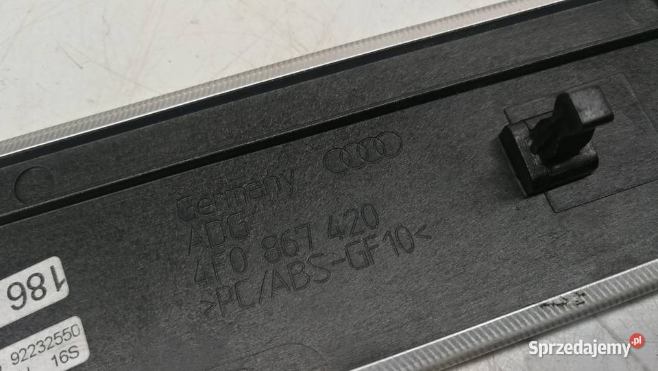 LISTWA DEKOR DRZWI P T AUDI A6 C6 4F0867420 KOŁO śląskie