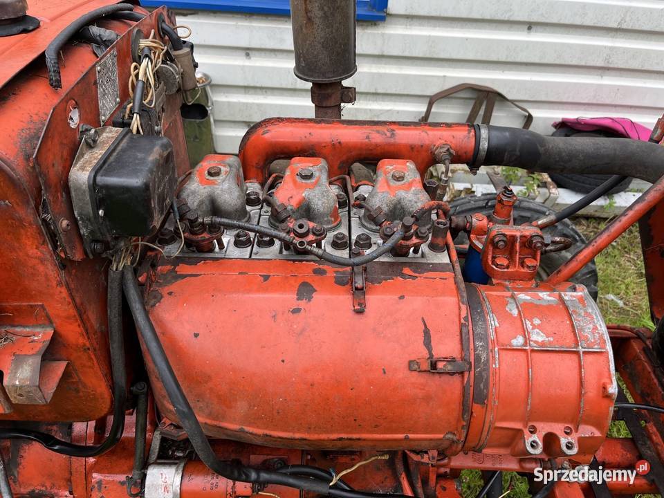 Renault R421 traktor 3 cylindry ursus ciągnik Osielec