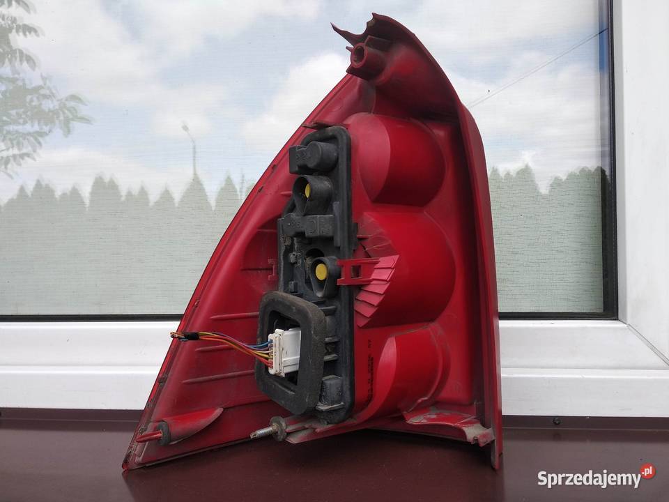 Peugeot 307 SW kombi LIFT FL lampa tył tylna Sieradz