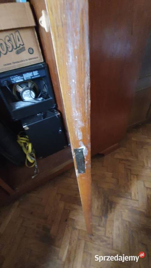 Szafa duża ubraniowa 3 drzwiowa retro vintage mazowieckie