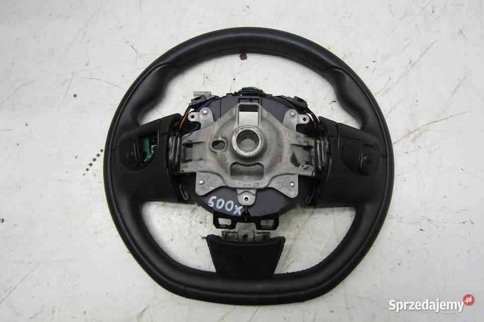 KIEROWNICA MULTIFUNKCJA FIAT 500X 07356348910 Kierownice lubelskie
