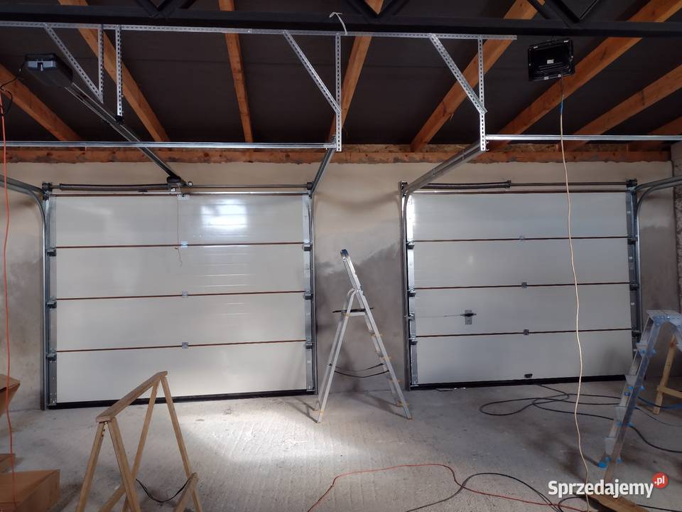 Brama garażowa segmentowa Antracyt 2750x2250 z Lubartów