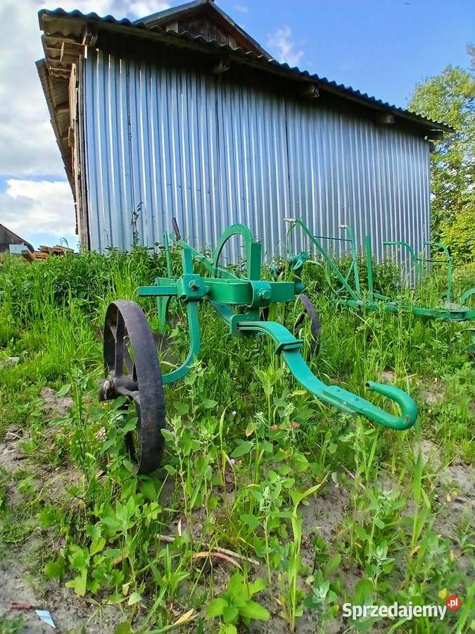 Pług konny dwuskibowy nieuszkodzony