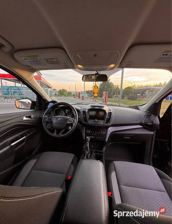 Ford Kuga 2017 EcoBoost 20 242 4WD 96 bluetooth Ford Wieleń