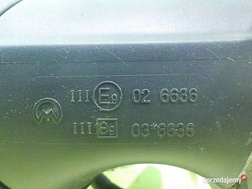 SKODA RAPID 14 TDI 16r 5D lusterko prawe Suków