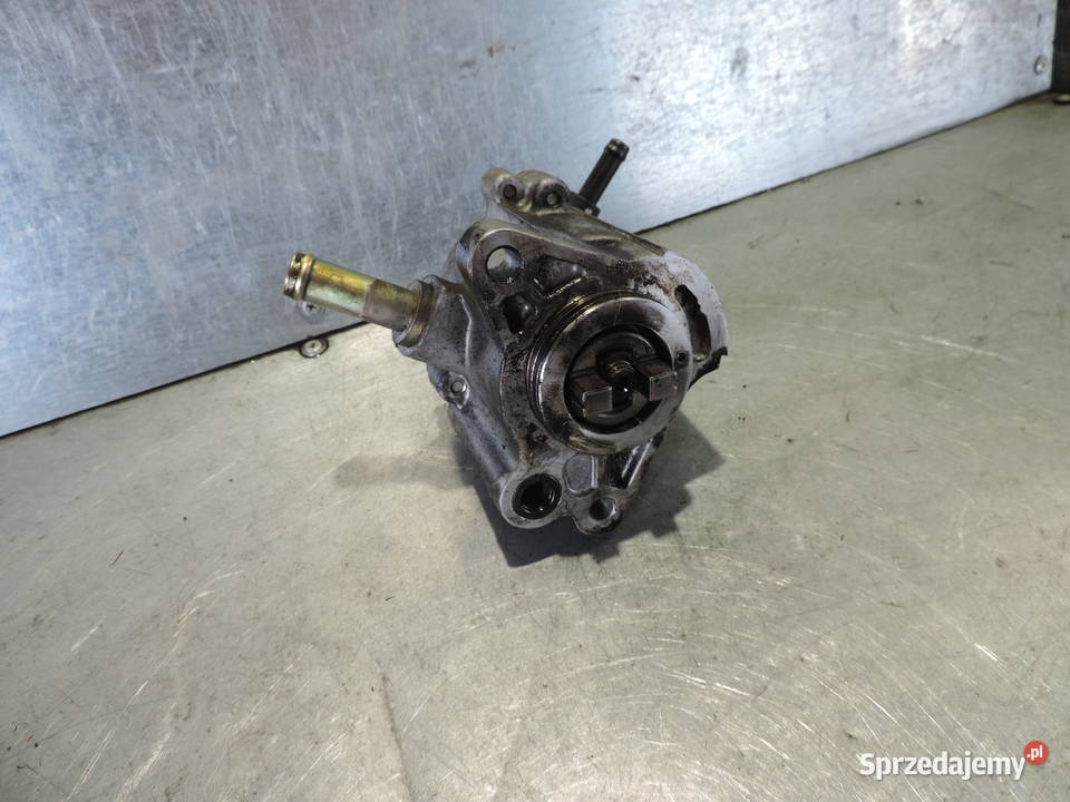 POMPA VACUM TOYOTA RAV4 II 00 2930027020 20 D4D sprzedam