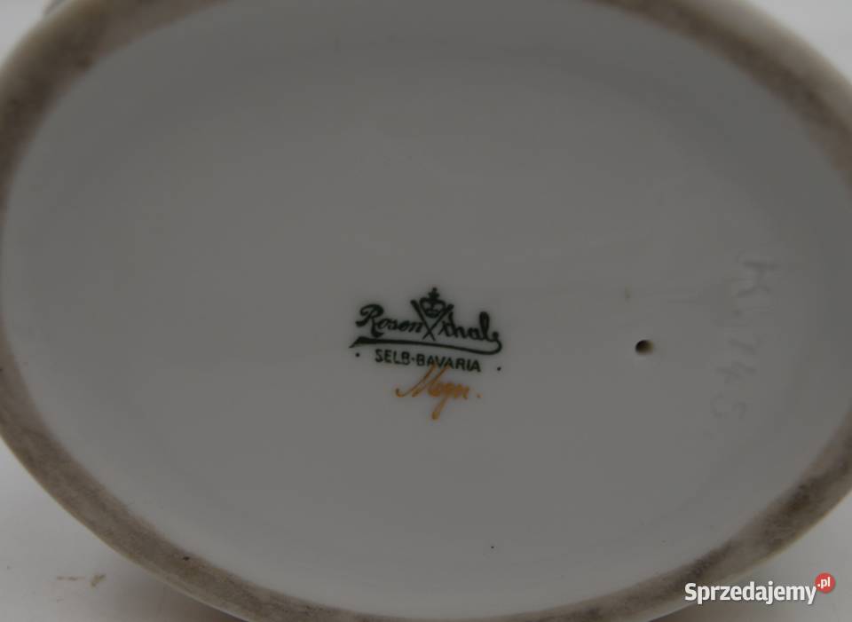 Porcelanowa figura Rosenthal Śpiąca dziewczynka Porcelana i szkło Poznań