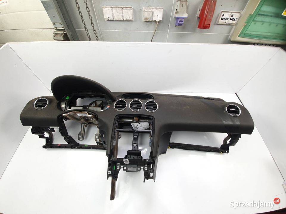 DESKA KOKPIT PEUGEOT 308 SW sprzedam