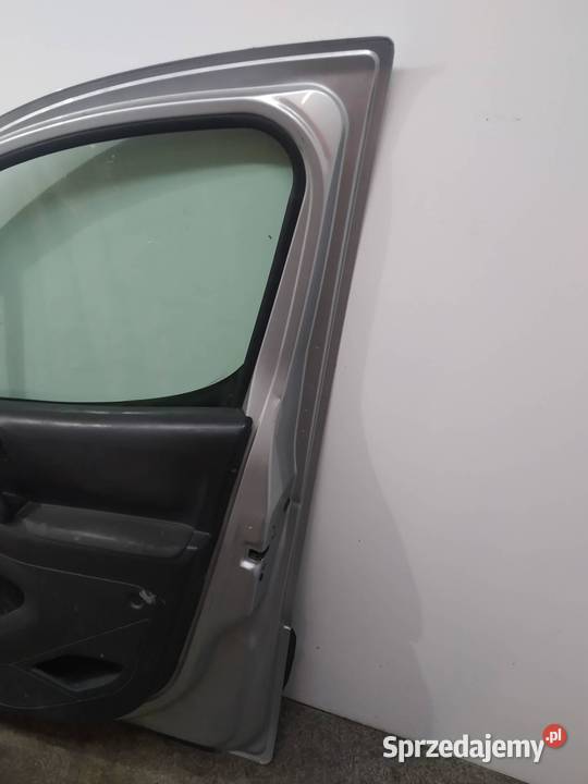 DRZWI PRAWE PRZÓD EZRC Citroen Berlingo II 2008