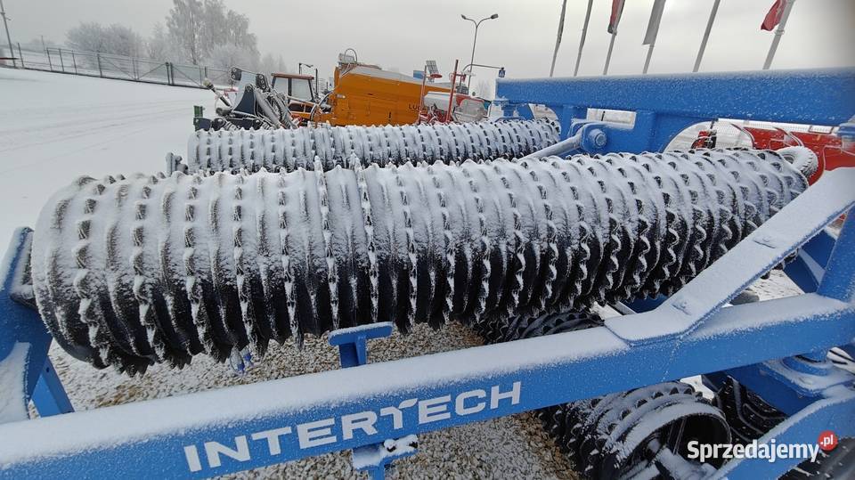Wał posiewny żeliwny 63m 530mm INTERTECH na osi nieuszkodzony łódzkie Kutno sprzedam