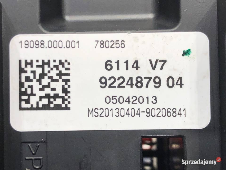 SKRZYNKA BEZPIECZNIKÓW BMW F34 9224879 Hatchback