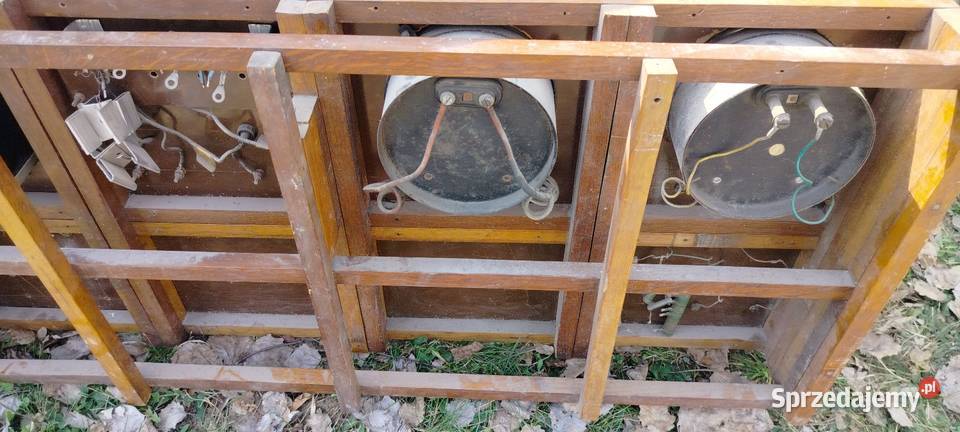 Stara rozdzielcza tablica energetyczna Panel Łódź