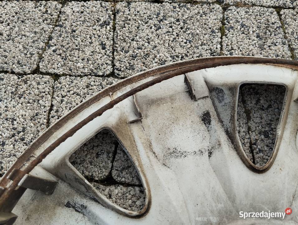 Kołpak Renault 15 8200231125 Jagunso pojedyncza śląskie Kamieniec