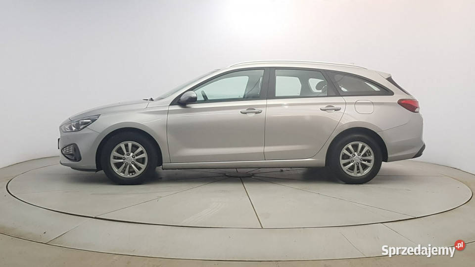 Hyundai i30 10 TGDI Modern Z Polskiego Salonu centralny zamek Warszawa