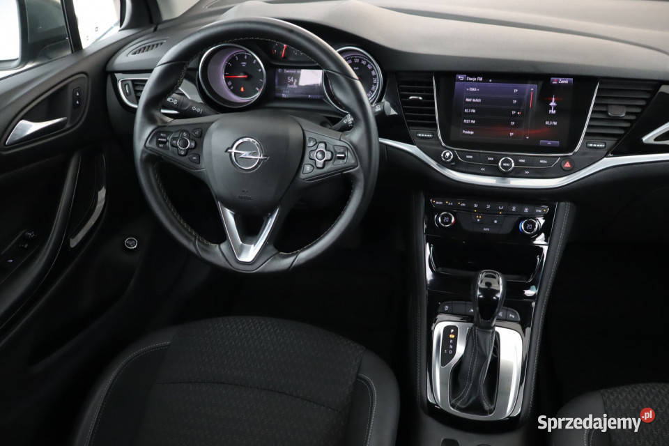Opel Astra 14 T asystent parkowania śląskie Zabrze sprzedam
