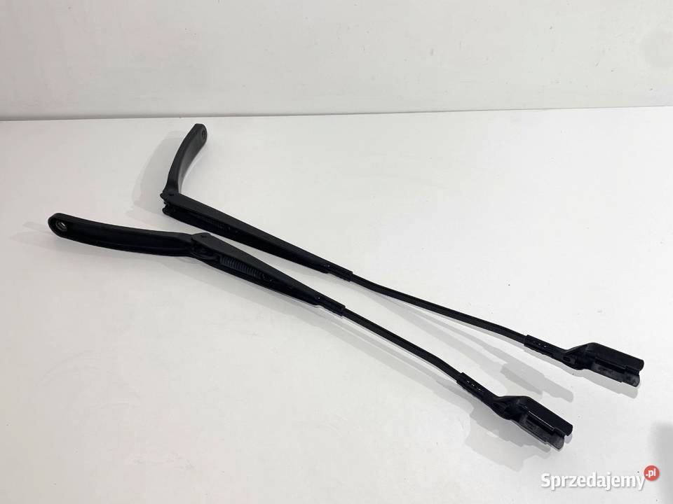RAMIĘ WYCIERACZKI KOMPLET PRZÓD FORD FOCUS IV osobowe