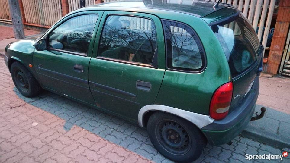 Opel corsa b 14 8v zielony na części podlaskie