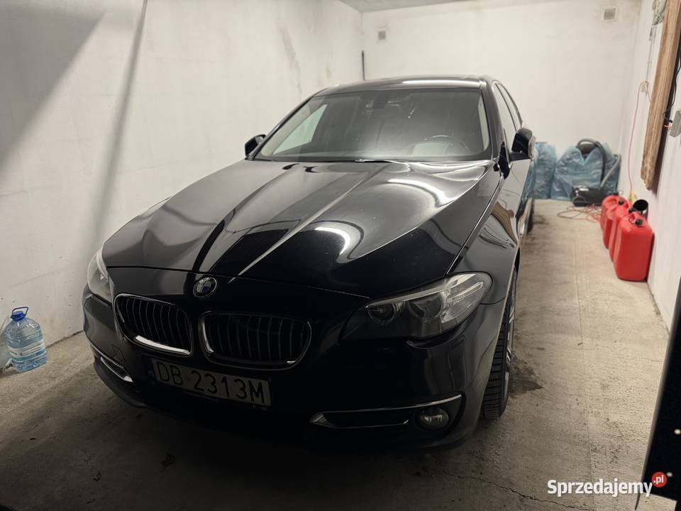 BMW Seria 5 528i automat 4x4 20L 245 czarne dolnośląskie Wałbrzych
