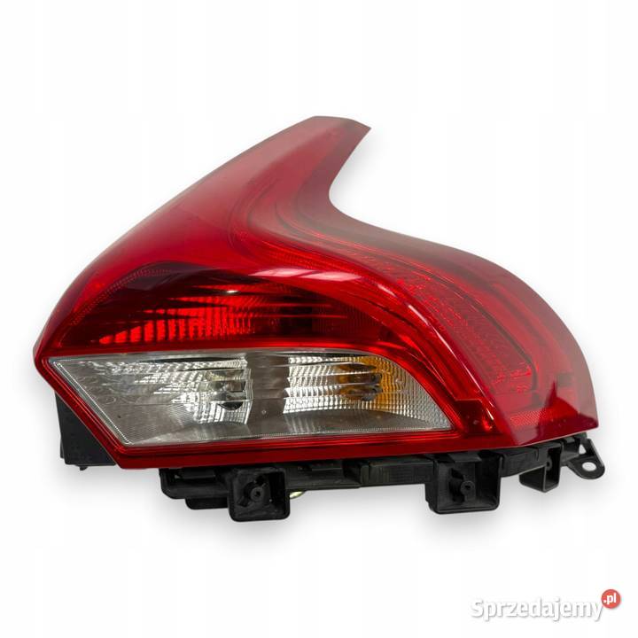 LAMPA PRAWA Volvo V40 II kombi 20122019 tylna lubelskie Chełm