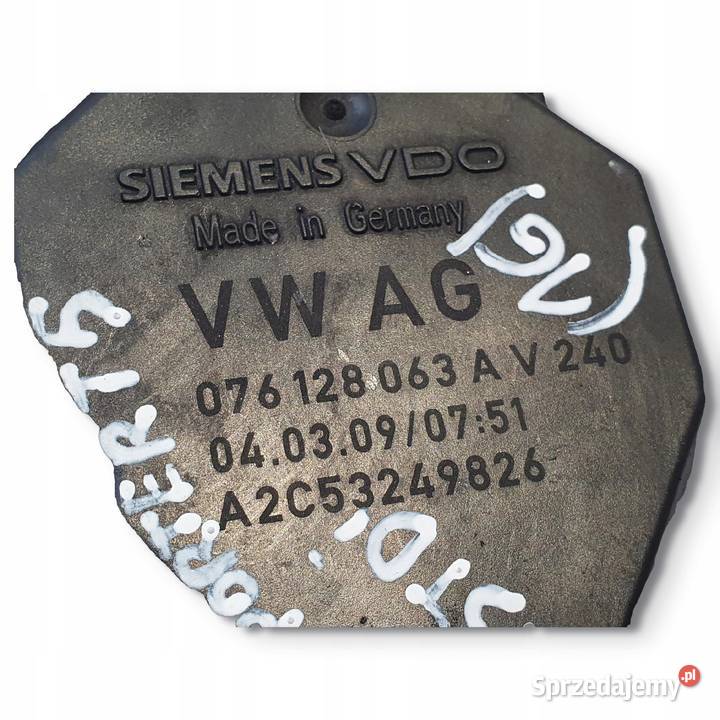 PRZEPUSTNICA VW Transporter T5 25 TDI 076128063A Przepustnice