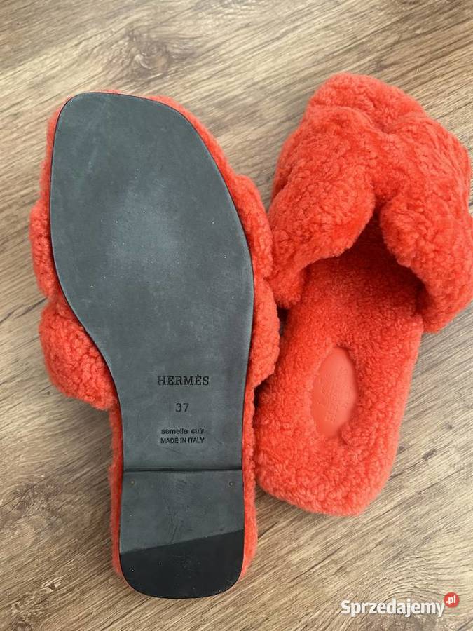 Pomarańczowe futrzane klapki Hermes rozmiar 37 skóra ekologiczna Gdańsk