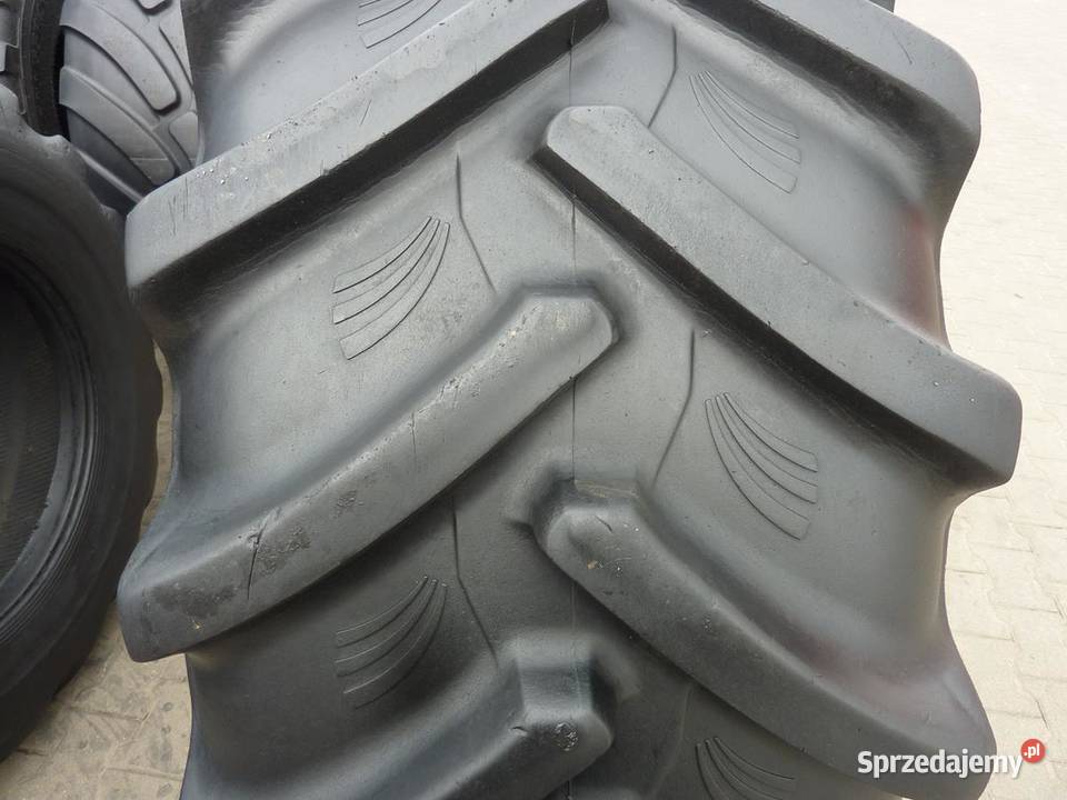 Opona używana rolnicza 60070R30 GRI GREEN XLR70 Zaścianki