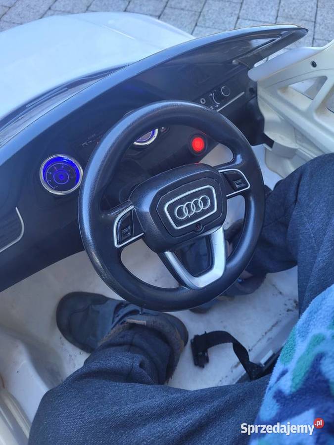 Auto elektryczne dziecka Audi