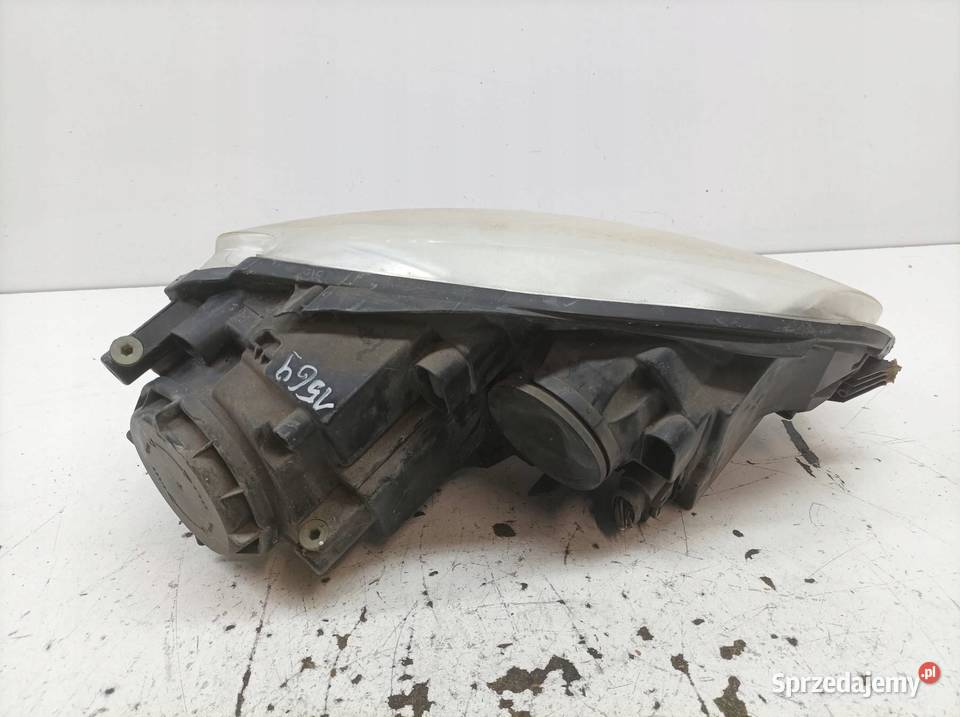 LAMPA PRZÓD LEWA EU USZKODZONA 1K6941005Q VW świętokrzyskie