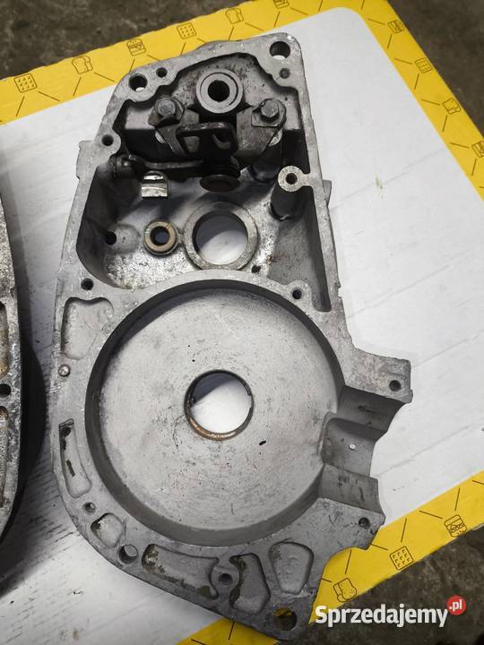 Kartery silnika połówki wsk wfm 125 Z1 Z2 para Lutoryż sprzedam