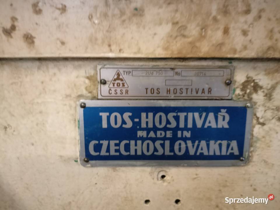 Szlifierka do wałów i otworów TOS 2UD750 Nakło Śląskie