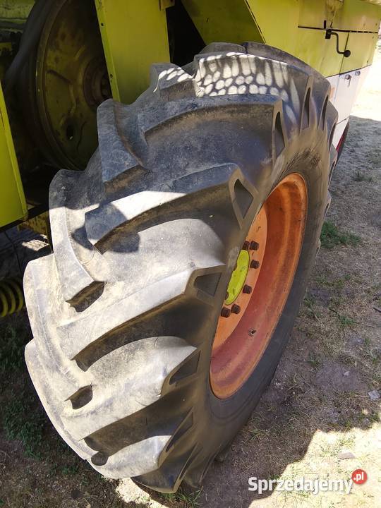 Kombajn zbożowy Claas Dominator 76 kabina nieuszkodzony