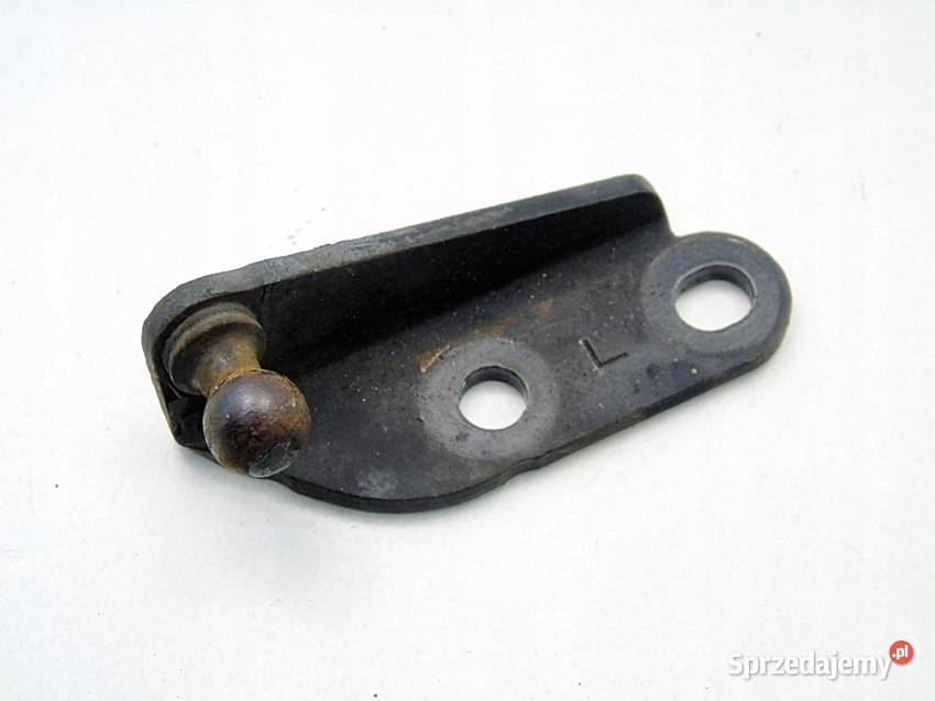 Mocowanie sworzeń siłownika klapy bagażnika lewe Sosnowiec