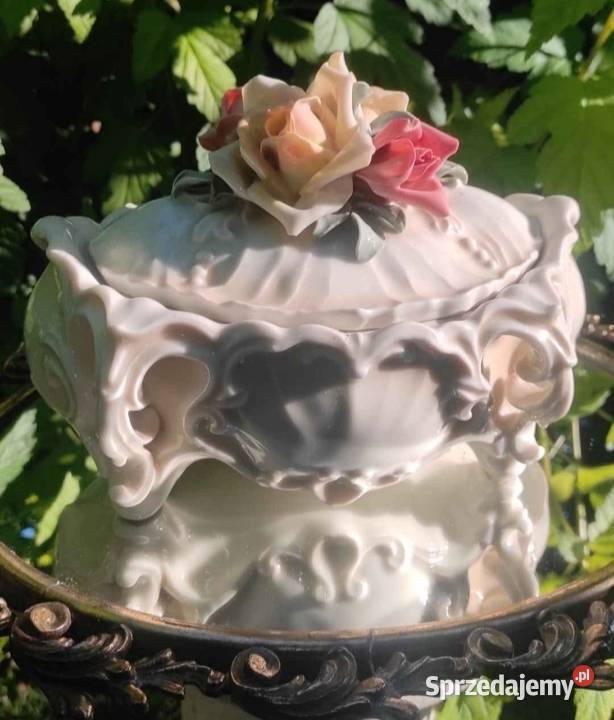 KARL ENS VOLKSTEDT RÓŻE PORCELANOWA SZKATUŁA Pabianice