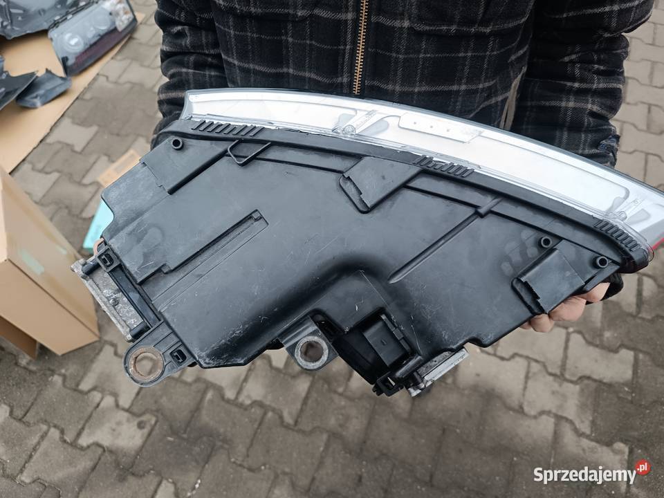 Audi A8 D3 Reflektory Przednie Bi Xenon ciemne Częstochowa sprzedam
